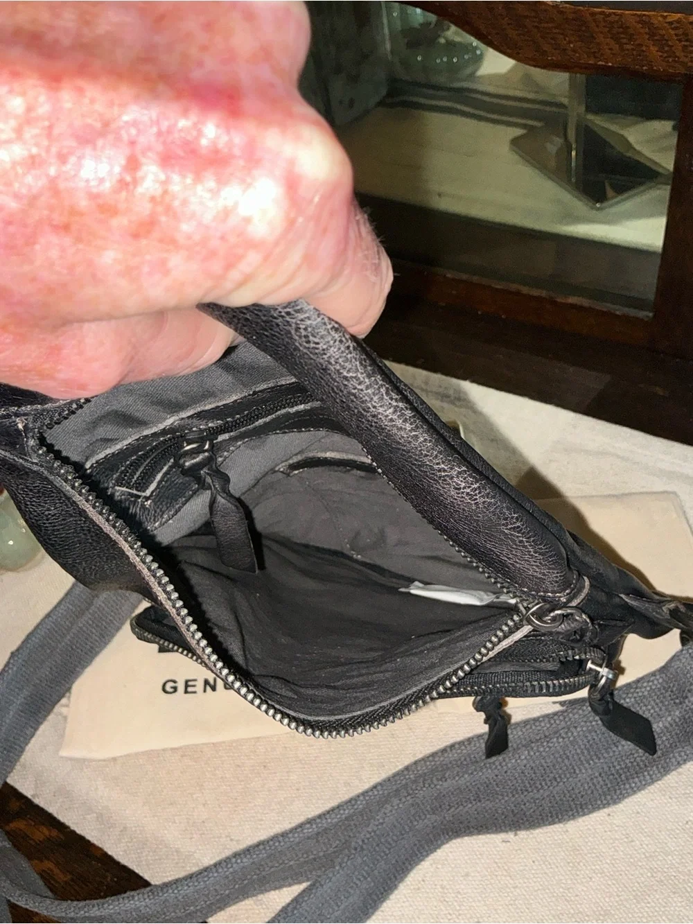 NWT Bed Stu Leather Unisex Andie Sling Backpack Black DD Dip Dyed MSRP $240